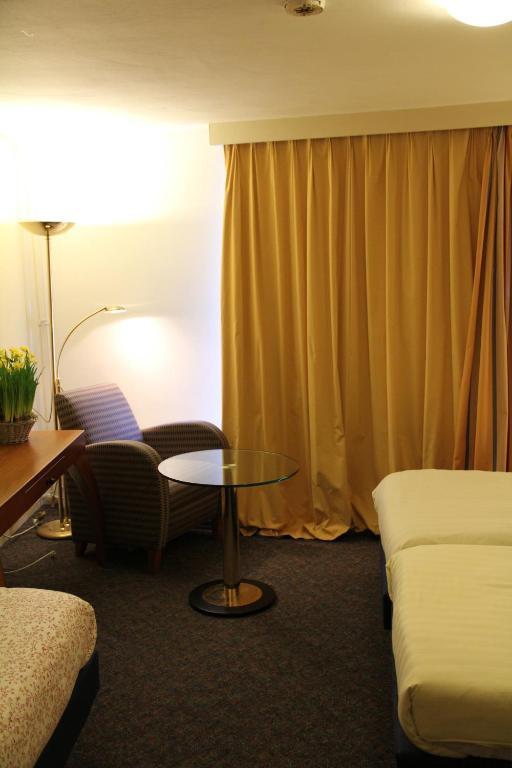 Hotel Alfa Amsterdam Oda fotoğraf